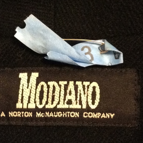 ❤️EUC MODIANO Black wool blazer, single button - Picture 4 of 6